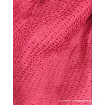 Lochgestrickter Jacquard-Stoff aus 100% Polyester